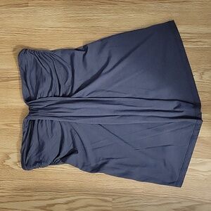 Women's strapless top